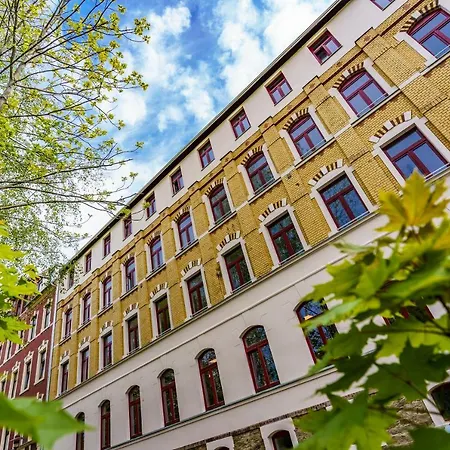 Hotel und Hostel Gleisbett-2